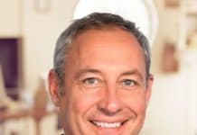 L’interview du mois | Edouard Gandoin, Carlton Intercontinental Cannes, Expert en Relations Sociales