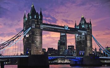 Vu dans la presse | La pénurie de serveurs frappe les restaurants de Londres