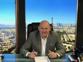 Clivant, sans-papiers | Franck Delvau, Président UMIH Paris interrogé par France Bleu Paris Franck Delvau, Président UMIH Paris-IDF @ credit UMIH