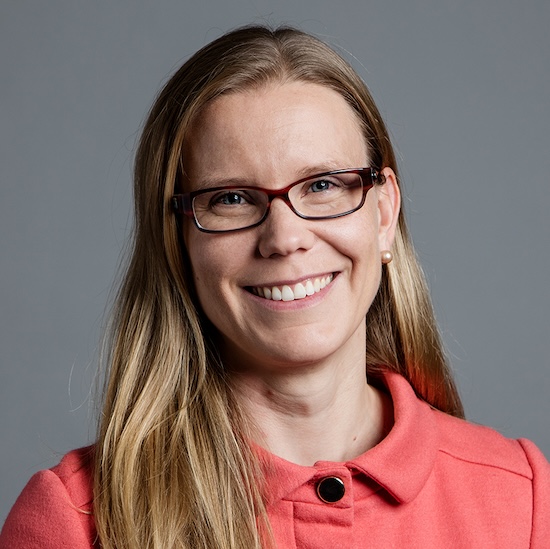 Pia Kåll @ credit capman