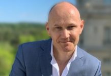 Nomination, IDF | Emmanuel Schott à la tête de L’Auberge du Jeu de Paume Emmanuel Schott @ credit linkedin