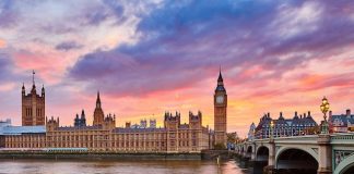 Londres, Restauration | The Evolv Collection acquiert Vinoteca et accélère le développement de la marque Sartoria Londres @ credit Depositphotos