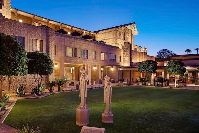 @ credit Arizona Biltmore Resort