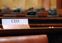 Bretagne | À Rennes, Pierre Ruello (Ar Collection Hotels) quitte la direction générale de la holding Siège vide CEO @ credit Depositphotos