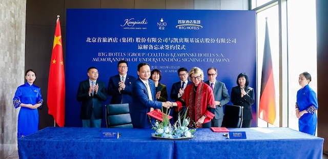 Pictured from left to right (first line): Rick Huo, Executive Vice General Manager of BTG Hotels (Group) Co.,Ltd., Chairman of NUO International Hotels Management Co.Ltd., Chairman of Key International Hotels Management Co.,Ltd; and Barbara Muckermann, Chief Executive Officer of Kempinski Hotels. Pictured from left to right (second line): Yi Qian, Director; Tyrone Tang,General Manager of NUO International Hotels Management Co.,Ltd.; Li Yun,General Manager of Beijing Tourism Group Co.,Ltd., Chairlady of BTG Hotels (Group) Co., Ltd.; David Xing, Director; Charles Stuart Dickie, Director; Yuexin He, Director.