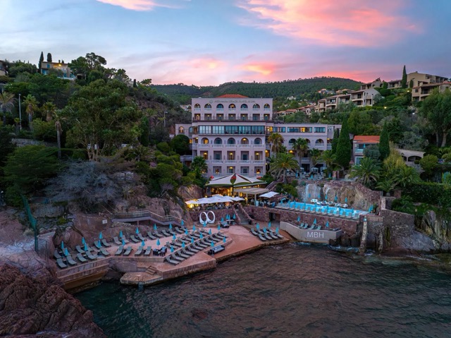 @ credit Tiara Miramar Beach Resort