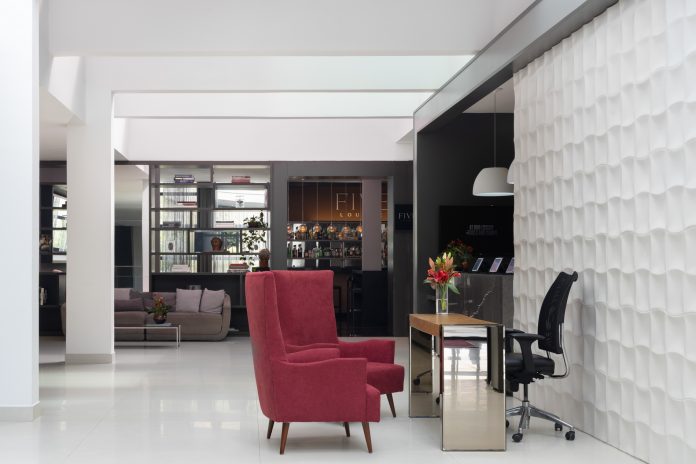 @ credit NH Curitiba The Five