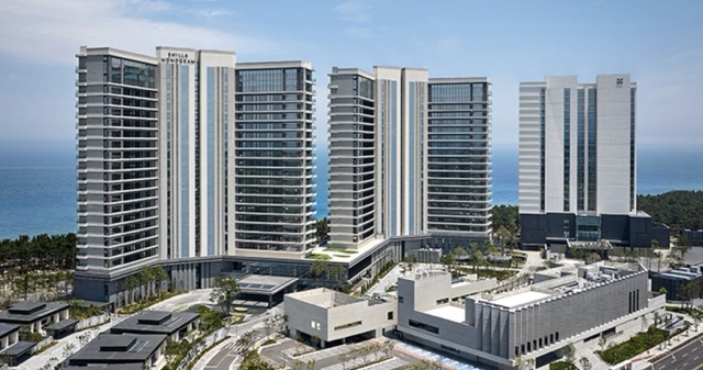 Shilla Monogram Gangneung Shilla Monogram Gangneung