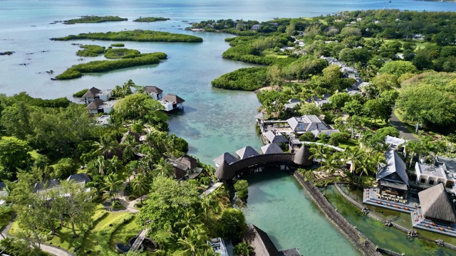 @ credit Four Seasons Resort Mauritius at Anahita