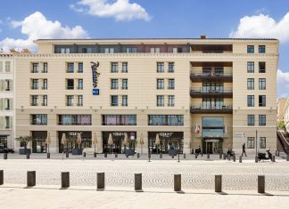 @ credit Radisson Blu Marseille