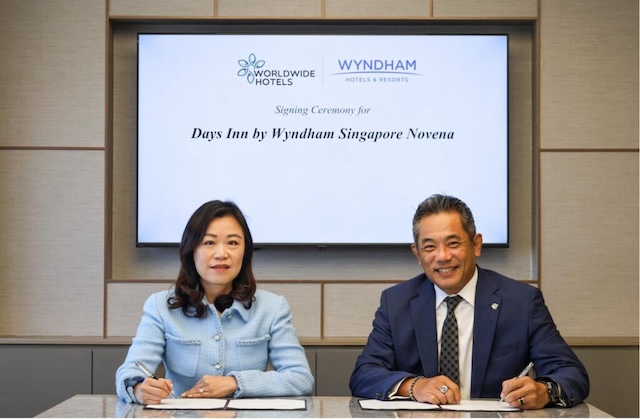 Cérémonie de signature à SIngapour, Days Inn by Wyndham Singapore Novena @ credit yndham Hotels & Resorts et Worldwide Hotels