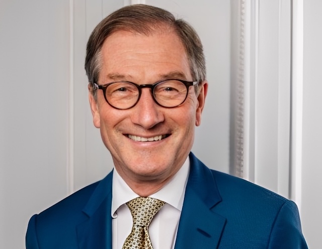 Wilhelm Luxem @ credit Stademos Hotels Wilhelm Luxem @ credit Stademos Hotels