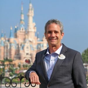 Andrew Bolstein @ credit linkedin