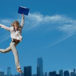 Bonheur au travail @ credit Depositphotos.com