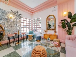 Namron Hospitality ouvre Le Particulier Miami, hôtel boutique Art déco de 54 chambres, marquant l’arrivée du groupe mexicain aux États-Unis.