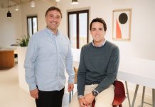 Ouverture hybride, Paris | Líbere Hospitality Group signe son premier établissement à Paris pour début 2026 Antón de la Rica & Mikel Rodriguez CEOs of Líbere Hospitality Group