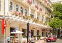 Vietnam | Les hôtels non-fumeurs, nouveau standard du tourisme durable en 2025 The beautifully renovated French colonial building of Hotel Continental Saigon - Ho Chi Minh City, Vietnam @ credit Depositphotos.com