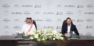 Arabie saoudite | IHG Hotels & Resorts s’allie à SEDCO Capital et signe l’Hotel Indigo Grand Square Jeddah Abdulwahhab Abed, CEO SEDCO Capitale et Haitham Mattar, IHG
